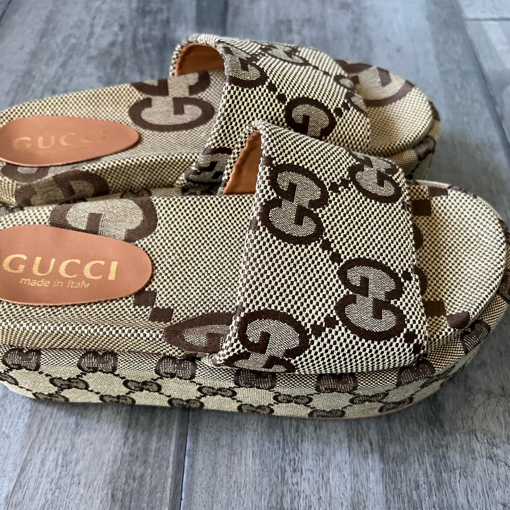 Gucci Slide  Sandals - Picture 2 of 6